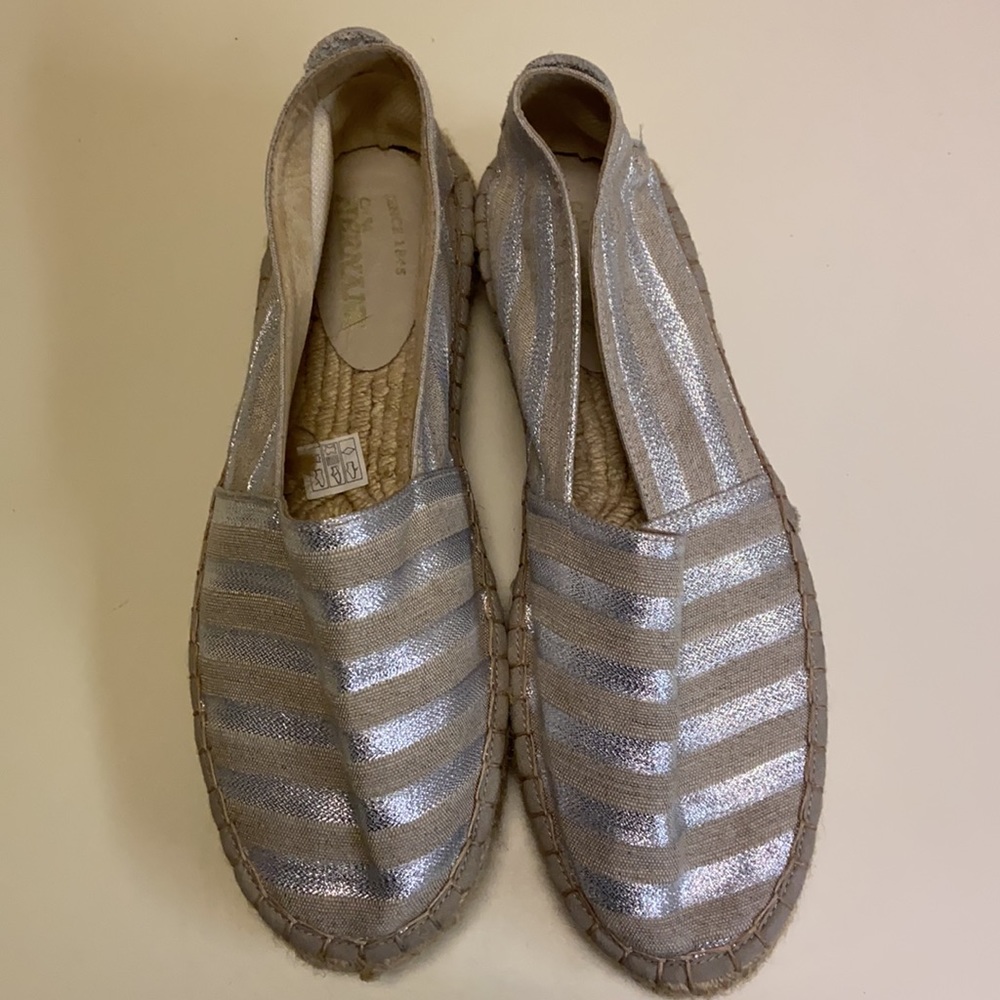 Casa Hernaz Madrid Espadrilles metallic, silver strips, braided heel. - Picture 2 of 11